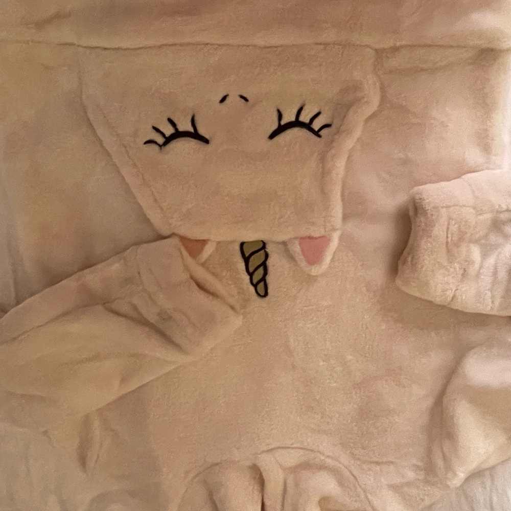 Cute Unicorn Hooded Blanket